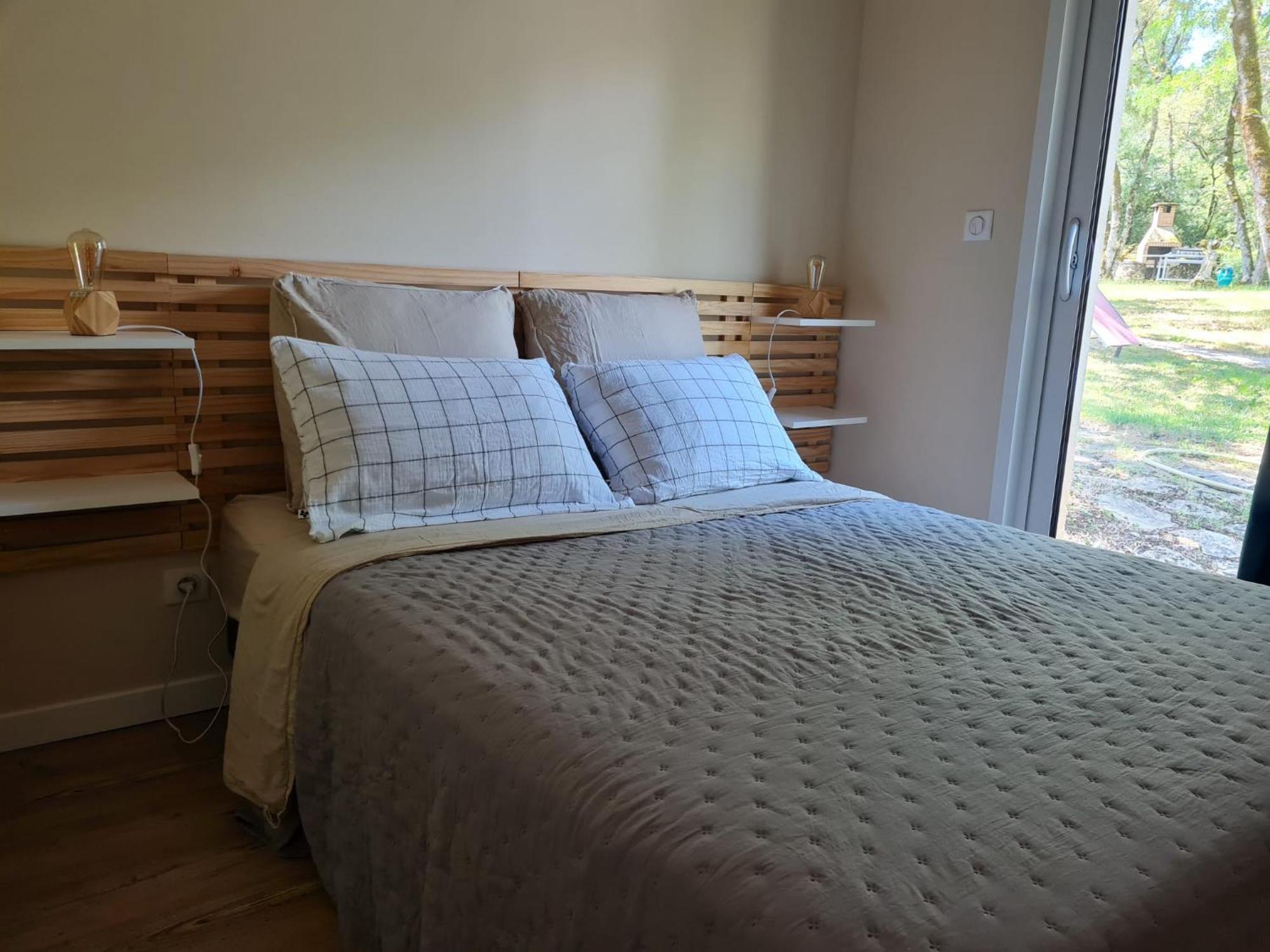 Le Domaine De La Claire Fontaine Gites -Chambres D'Hotes Montvalent Εξωτερικό φωτογραφία